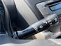 Toyota Aygo 1.0-12V Dynamic Navigator de auto is goed onderhouden en beschikt over airco.