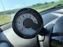 Toyota Aygo 1.0-12V Dynamic Navigator de auto is goed onderhouden en beschikt over airco.