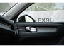 Volvo XC40 B4 Automaat Plus Dark | Panoramadak | Adaptieve Cruise Control | BlindSpot | Park Assist voor en achter| Rondomzicht Camera | 19"lichtmetalen Velgen | Verwarmbare Voorstoelen | Harman Kardon Premium Audio.