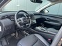 Hyundai Tucson 1.6 T-GDI 265pk PHEV Premium 4WD | Leder | Carplay | Climate | Keyless | Navigatie | Elek. Klep | Full - Led | 360 Camera | KRELL Audio | Elek. Stoelen | 19" Lichtmetaal | Winterpakket | Stoelventilatie | Dodehoek Detectie | Digitale Cockpit | Adapt. Cruisecontrol | Parkeer Assistent | 1e Eigenaar