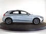 Mercedes-Benz A-klasse 250e Business Solution AMG | Panoramaschuifdak  | Night pakket | Achteruitrijcamera | Stoelverwarming | MULTIBEAM LED |