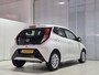 Toyota Aygo 1.0 VVT-i x-play | Dealer onderhouden | Apple carplay/anroid auto |