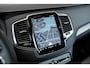 Volvo XC90 T8 Recharge AWD Ultimate Bright | Verwarmbare voorstoelen | Verwarmbaar stuurwiel | Massagefunctie voorstoelen | Verwarmbare achterbank | Premium audio by Bowers & Wilkins | Panoramadak | Luchtvering | Rondom zichtcamera | 20 inch Lichtmetalen velgen | Semi elektrische trekhaak