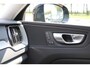 Volvo XC60 T6 Automaat AWD Plus Dark | Verwarmbare voortoelen, achterbank en stuurwiel | Elektrisch  panorama dak| Trekhaak Semi-Elektrisch Inklapbaar | 360 Graden Camera | Apple Carplay/Android Auto | Adaptieve Cruise Control | Electronic Climate Control | Dodehoekdetectie Met Correctie | Draadloze Telefoonlader | DAB Ontvangen | Navigatiesysteem  | Rijstrooksensor Met Correctie | Elektrisch Verstelbare Stoelen | Keyless Entry | Lederen Bekleding