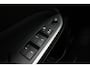 Suzuki Vitara 1.4 Boosterjet Select 130 pk Automaat | Climate Control | Navigatie | Lichtmetalen Velgen Rijklaar prijs!