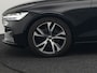 Volvo V60 B4 R-Design Automaat 198pk | Panodak | Adaptive Cruise | Camera | Lederen Sportstoelen Memory & Verwarmd | Pilot Assist | Blis | Navigatie | Stuurverwarming  | Virtual | DAB |