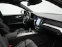 Volvo V60 B4 R-Design Automaat 198pk | Panodak | Adaptive Cruise | Camera | Lederen Sportstoelen Memory & Verwarmd | Pilot Assist | Blis | Navigatie | Stuurverwarming  | Virtual | DAB |