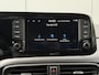 Hyundai i10 1.0 T-GDI N Line 5-zits / 90 PK / Navigatie / Achteruitrijcamera / Climate & Cruise Control / Zwart Dakhemel / Stoel- & Stuurverwarming / Elek. Ramen Voor + Achter /