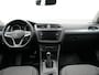Volkswagen Tiguan 1.5 TSI Elegance Automaat | Apple carplay | Wegklapbare Trekhaak | Achteruitrij camera | Navigatie | Parkeersensoren voor en achter |