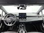 Toyota Corolla Touring Sports 1.8 Hybrid First Edition | NL-Auto | Lichtmetalen Velgen | Stoelverwarming | Navigatie | Apple Carplay/ Android Auto |