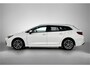 Toyota Corolla Touring Sports 1.8 Hybrid First Edition | NL-Auto | Lichtmetalen Velgen | Stoelverwarming | Navigatie | Apple Carplay/ Android Auto |