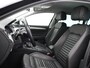 Volkswagen Passat Variant 1.4 TSI PHEV GTE Business | Navigatie | Lederen bekleding | Camera | Stoelvewarming | LED | ACC | 18" |