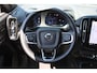Volvo XC40 B4 Automaat Plus Black Edition | Panoramadak| Premium Audio by Harman Kardon| Rondomzicht camera|  20"Lichtmetalen velgen | Adaptieve Cruise Control| Blind Spot.