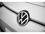 Volkswagen ID.3 Limited Edition Inclusief €2000,- inruilvoordeel | 'App-Connect' draadloze smartphone integratie | Afstandscontrolesysteem (Front Assist), met voetgangers- en fietsersherkenning | Automatische afstandsregeling (Adaptive Cruise Control)