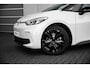 Volkswagen ID.3 Limited Edition Inclusief €2000,- inruilvoordeel | 'App-Connect' draadloze smartphone integratie | Afstandscontrolesysteem (Front Assist), met voetgangers- en fietsersherkenning | Automatische afstandsregeling (Adaptive Cruise Control)