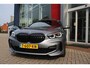 BMW 1-Serie 118i 136PK INTRODUCTION EDITION M-SPORT | PANORAMISCH SCHUIF/KANTEL DAK | SHADOW LINE PAKKET | SFEER VERLICHTING | LEDEREN BEKLEDING "DAKOTA GEPERFOREERD" | ACHTERUITRIJ CAMERA | PARKEERSENSOREN VOOR EN ACHTER | ALARM | STOEL VERWARMING | DRAADLOZE APPLE CARPLAY/ANDROID AUTO | LICHTMETALEN VELGEN 17" | LANE ASSIST | DAB+ RADIO | SPORT STOELEN | WARMTE WEREND GLAS | BMW LIVE COCKPIT PROFESSIONAL |