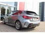 BMW 1-Serie 118i 136PK INTRODUCTION EDITION M-SPORT | PANORAMISCH SCHUIF/KANTEL DAK | SHADOW LINE PAKKET | SFEER VERLICHTING | LEDEREN BEKLEDING "DAKOTA GEPERFOREERD" | ACHTERUITRIJ CAMERA | PARKEERSENSOREN VOOR EN ACHTER | ALARM | STOEL VERWARMING | DRAADLOZE APPLE CARPLAY/ANDROID AUTO | LICHTMETALEN VELGEN 17" | LANE ASSIST | DAB+ RADIO | SPORT STOELEN | WARMTE WEREND GLAS | BMW LIVE COCKPIT PROFESSIONAL |