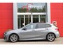 BMW 1-Serie 118i 136PK INTRODUCTION EDITION M-SPORT | PANORAMISCH SCHUIF/KANTEL DAK | SHADOW LINE PAKKET | SFEER VERLICHTING | LEDEREN BEKLEDING "DAKOTA GEPERFOREERD" | ACHTERUITRIJ CAMERA | PARKEERSENSOREN VOOR EN ACHTER | ALARM | STOEL VERWARMING | DRAADLOZE APPLE CARPLAY/ANDROID AUTO | LICHTMETALEN VELGEN 17" | LANE ASSIST | DAB+ RADIO | SPORT STOELEN | WARMTE WEREND GLAS | BMW LIVE COCKPIT PROFESSIONAL |