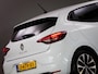 Renault Clio 1.0 TCe Zen (APPLE CARPLAY / ANDROID AUTO, NAVIGATIESYSTEEM, CRUISE CONTROL, LANE ASSIST, LED-KOPLAMPEN, AIRCO, NAP)