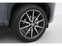 Toyota Yaris Cross 1.5 Hybrid 130 GR Sport | Navigatie | Dodehoek detectie | Stoelverwarming | Leder/alcantara | Adaptive Cruise | Clima | Parkeersensoren voor/achter | Camera | 18 inch