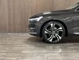 Volvo XC60 T6 AWD Recharge Ultimate Bright Long Range | Bowers & Wilkins | Luchtvering | Trekhaak | 360° Camera | Head-Up Display | Adaptieve Cruise Control | Stoelverwarming voor+achter | Stuurwielverwarming | 21 Inch | Full LED meesturende koplampen | Pilot Assist .