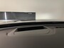 Volvo XC60 T6 AWD Recharge Ultimate Bright Long Range | Bowers & Wilkins | Luchtvering | Trekhaak | 360° Camera | Head-Up Display | Adaptieve Cruise Control | Stoelverwarming voor+achter | Stuurwielverwarming | 21 Inch | Full LED meesturende koplampen | Pilot Assist .