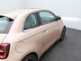 Fiat 500 La Prima 42 kWh | Panoramadak | 17 Inch LM | ALL Season |