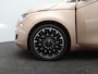 Fiat 500 La Prima 42 kWh | Panoramadak | 17 Inch LM | ALL Season |