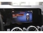 Mercedes-Benz B-klasse 250 e AMG*Perfect Onderh.*Night pakket/Half Leder/Stoelverw./Camera/LED/Apple Carplay-Android/Sfeer/Act. Remass./Rijstrook/Standkachel/Parkeersens.V+A/18 inch LM*