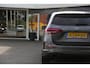 Mercedes-Benz B-klasse 250 e AMG*Perfect Onderh.*Night pakket/Half Leder/Stoelverw./Camera/LED/Apple Carplay-Android/Sfeer/Act. Remass./Rijstrook/Standkachel/Parkeersens.V+A/18 inch LM*