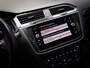 Volkswagen Tiguan 1.5 TSI ACT Highline Business R (PANORAMADAK, SFEERVERLICHTING, TREKHAAK, ADAPTIVE CRUISE CONTROL, BLUETOOTH)