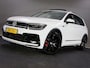 Volkswagen Tiguan 1.5 TSI ACT Highline Business R (PANORAMADAK, SFEERVERLICHTING, TREKHAAK, ADAPTIVE CRUISE CONTROL, BLUETOOTH)