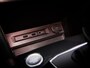 Volkswagen Tiguan 1.5 TSI ACT Highline Business R (PANORAMADAK, SFEERVERLICHTING, TREKHAAK, ADAPTIVE CRUISE CONTROL, BLUETOOTH)