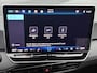 Volkswagen ID.3 Pure Oranje Edition 52 kWh 170 PK | Automaat | Steunhaak | Navigatie | Stoelverwarming | Stuurverwarming | Apple Carplay | Android Auto | Adaptive Cruise Control | Climate Control | LED |
