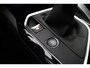 Peugeot 3008 1.2 PureTech Blue Lease Premium | Trekhaak | Elektrische kofferbak | Navigatie | Climate Control | Cruise Control | Parkeercamera/-sensoren | Keyless Enty/Start | Draadloze telefoonlader |