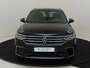 Volkswagen Tiguan 1.4 TSI eHybrid R-Line Business | Panoramadak | 360 camera | Dodehoek detectie | Keyless | Lederen bekleding | Stoel- en stuurwielverwarming | Parkeerasisstent |