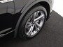 Volkswagen Tiguan 1.4 TSI eHybrid R-Line Business | Panoramadak | 360 camera | Dodehoek detectie | Keyless | Lederen bekleding | Stoel- en stuurwielverwarming | Parkeerasisstent |