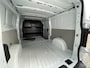 Volkswagen e-Transporter L2 64 kWh 218pk | Trekhaak | Assistentiepakket plus