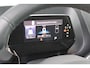 Volkswagen ID. Buzz Cargo 79 kWh | TREKHAAK ELEKTRISCH WEGKLAPBAAR | LAADRUIMTE PAKKET | STOEL/VOORRUIT VERWARMING | ELEKTRISCH BEDIENBARE SCHUIFDEUR | NAVIGATIE DISCOVER PRO | DRAADLOZE APPLE CARPLAY/ANDROID AUTO | CLIMATE CONTROL | ACHTERUITRIJ CAMERA | DODEHOEK DETECTIE | ADAPTIVE CRUISE CONTROL | NIEUWE BUS! | KEYLESS ENTRY/START | SFEER VERLICHTING | 3-ZITS |