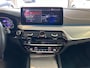 BMW 5-Serie Touring 530e xDrive M Sport 1e eig. P-dak LED Live Cockpit Sfeerlicht