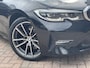 BMW 3-Serie Touring 318 2.0D 150pk High Executive Harman/Kardon Leder Carplay Led Facelift NL-Auto!