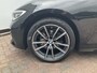 BMW 3-Serie Touring 318 2.0D 150pk High Executive Harman/Kardon Leder Carplay Led Facelift NL-Auto!