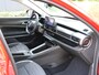 Jeep Avenger 54 kWh Longitude | Apple CarPlay & Android Auto | Stoelverwarming | Parkeersensoren