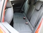 Jeep Avenger 54 kWh Longitude | Apple CarPlay & Android Auto | Stoelverwarming | Parkeersensoren