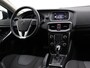 Volvo V40 T2 AUT(6) POLAR+ NAVI BLUETOOTH PARK ASSIST STOELVERWARMING