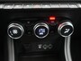 Renault Captur TCe 140 Intens - RIJKLAARPRIJS - All Seasonbanden - Achteruitrijcamera
