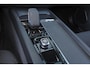 Volvo XC60 T6 Recharge AWD Core Bright - LONG RANGE - Panorama/schuifdak - IntelliSafe Assist - Harman/Kardon audio - Adaptieve LED koplampen - Parkeercamera achter - Verwarmde voorstoelen & stuur - Parkeersensoren voor & achter - Draadloze tel. lader - Extra getint glas - Elektr. inklapbare trekhaak - 18' LMV