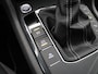 Volkswagen Tiguan 1.4 TSI eHybrid R-Line Business 245PK DSG Trekhaak, LED-Matrix, Elek. achterklep, 20" Suzuka velgen, Navigatiesysteem, Black Style, Winterpakket