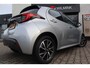 Toyota Yaris 1.5 Hybrid Dynamic | All Seasons | Stoelverwarming | Led |