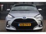Toyota Yaris 1.5 Hybrid Dynamic | All Seasons | Stoelverwarming | Led |